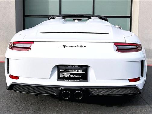 2019 Porsche 911 Speedster
