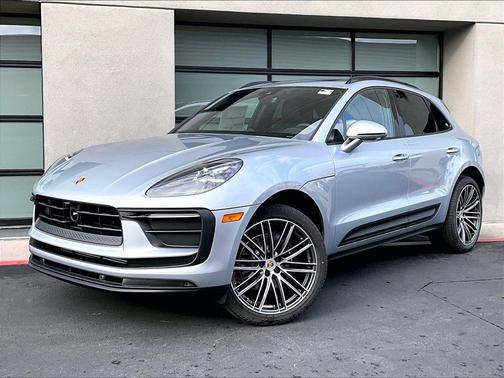 2026 Porsche Macan 