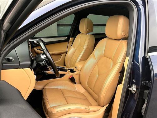 2017 Porsche Macan S