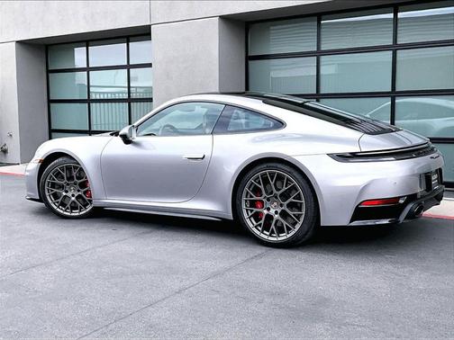 GT Silver Metallic 2026 Porsche 911 Carrera S
