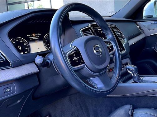 2020 Volvo XC90 T6 Inscription 6 Passenger
