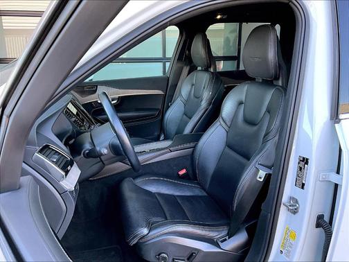 2020 Volvo XC90 T6 Inscription 6 Passenger