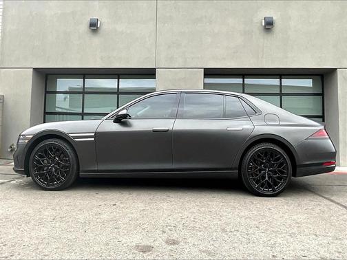 2023 Genesis G90 3.5T e-SC