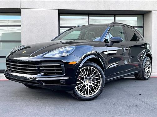 2022 Porsche Cayenne S Platinum Edition