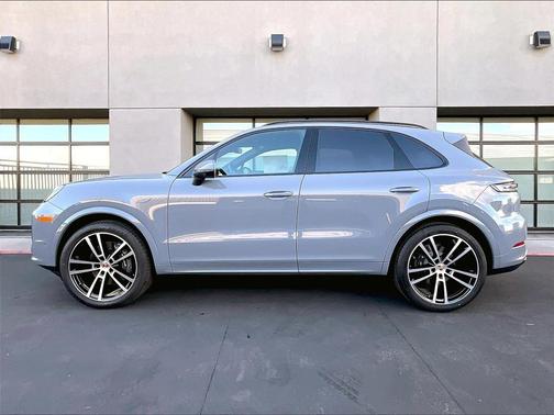 2026 Porsche Cayenne