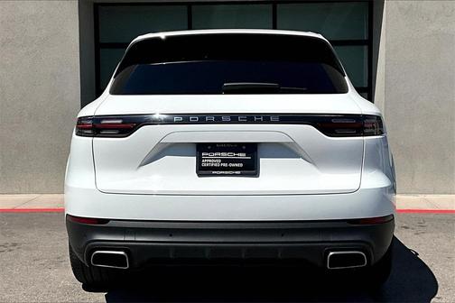 2022 Porsche Cayenne 