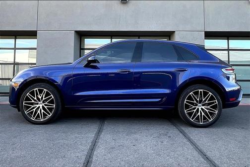 2024 Porsche Macan 