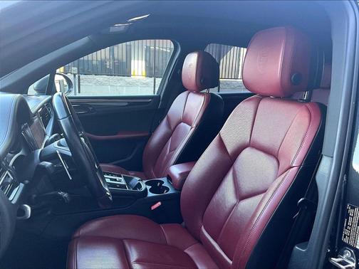 Volcano Grey Metallic 2023 Porsche Macan T