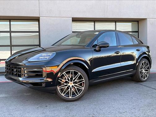 Black Metallic 2026 Porsche Cayenne
