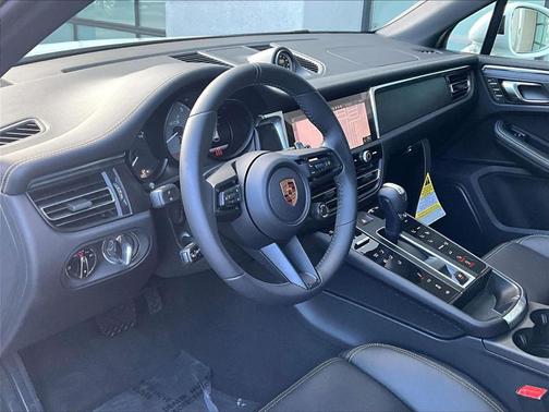 2026 Porsche Macan GTS