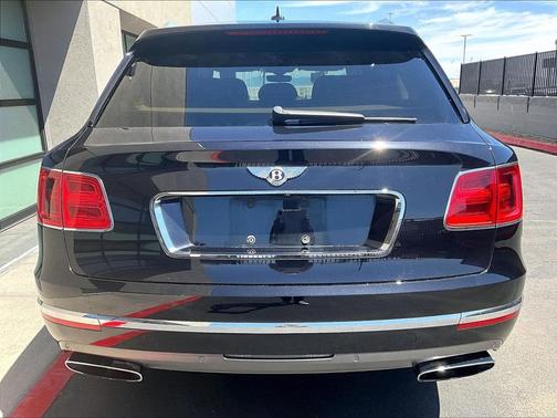 Black 2017 Bentley Bentayga W12