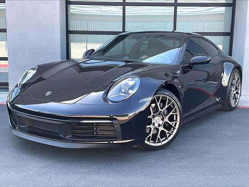 Jet Black 2020 Porsche 911 Carrera