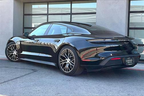 2025 Porsche Taycan Base