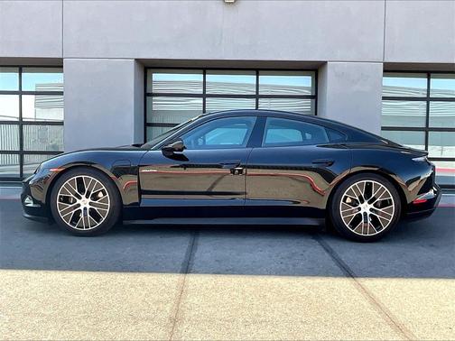 2025 Porsche Taycan Base