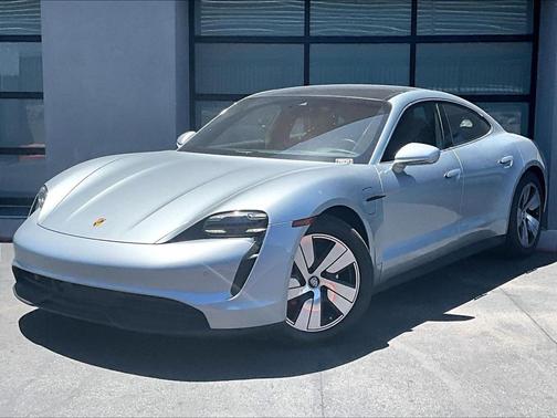Dolomite Silver Metallic 2020 Porsche Taycan 4S