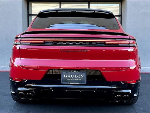 2026 Porsche Cayenne GTS