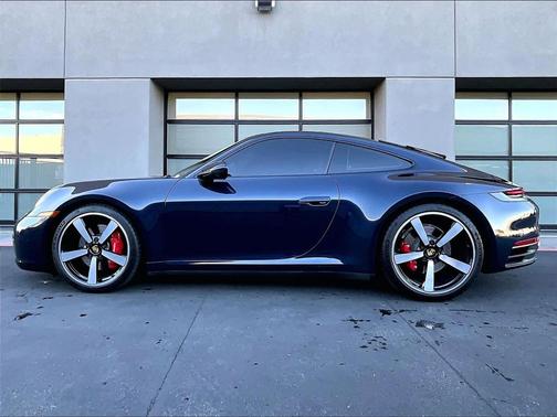 2020 Porsche 911 Carrera 4S
