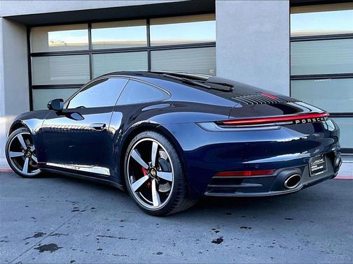 2020 Porsche 911 Carrera 4S