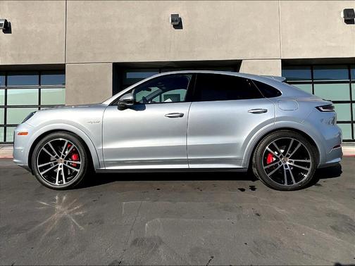 2026 Porsche Cayenne S
