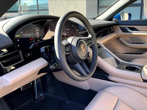 2026 Porsche Taycan 4