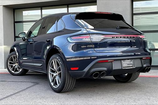 2022 Porsche Macan S