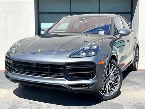Quartzite Grey Metallic 2020 Porsche Cayenne Turbo