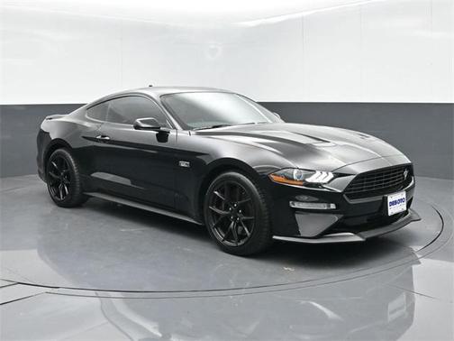 2021 Ford Mustang EcoBoost Premium