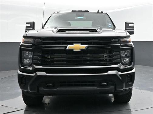2024 Chevrolet Silverado 2500 Custom