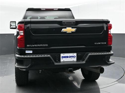 2024 Chevrolet Silverado 2500 Custom
