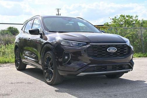 Cinnabar Red Metallic Premium Colorant 2023 Ford Escape ST-Line Elite