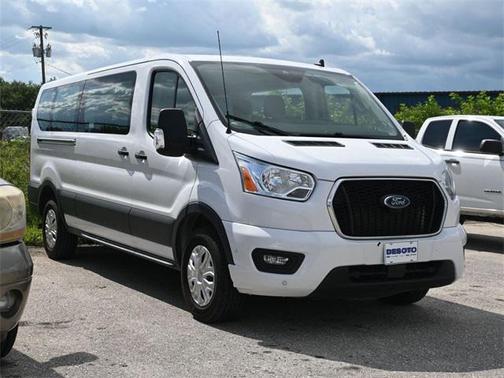 2022 Ford Transit-350 XLT