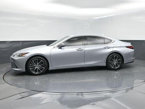 2022 Lexus ES 350 Base