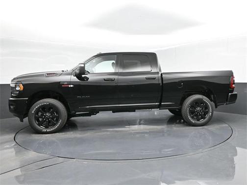 2024 RAM 3500 Big Horn Crew Cab 4x4 6'4' Box
