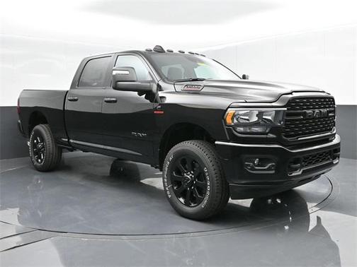 2024 RAM 3500 Big Horn Crew Cab 4x4 6'4' Box