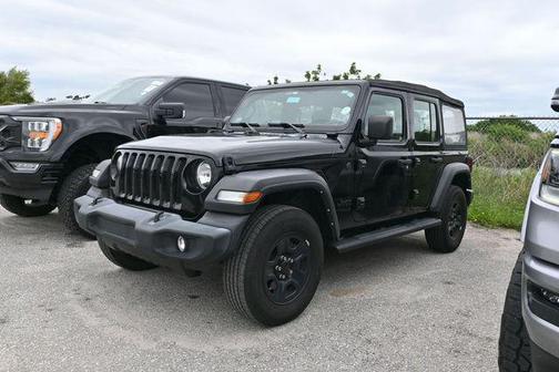 Black Clearcoat 2022 Jeep Wrangler Unlimited Sport