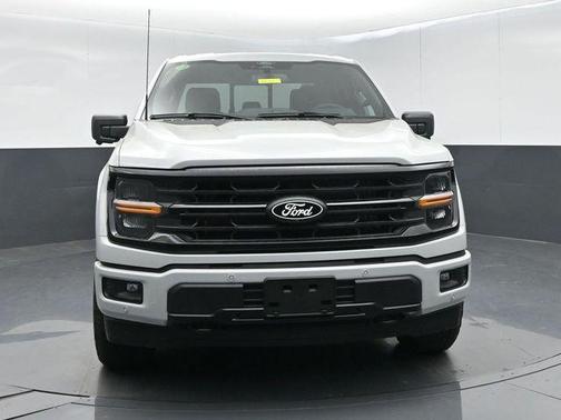 Avalanche 2026 Ford F-150 XLT