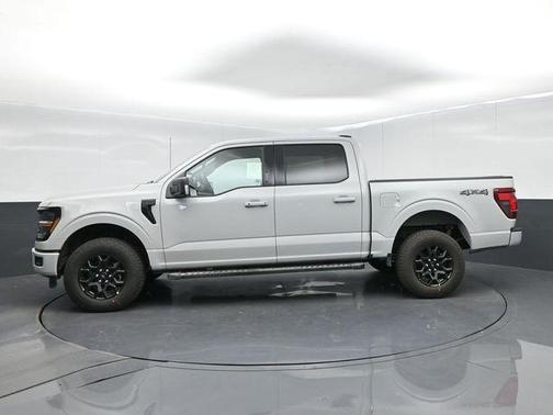 Avalanche 2026 Ford F-150 XLT
