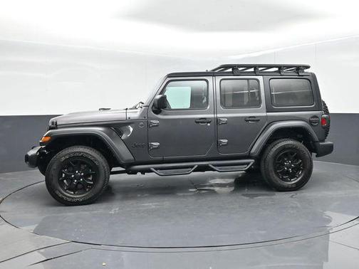 Granite Crystal Metallic Clearcoat 2023 Jeep Wrangler Willys