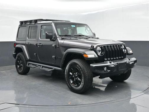 Granite Crystal Metallic Clearcoat 2023 Jeep Wrangler Willys