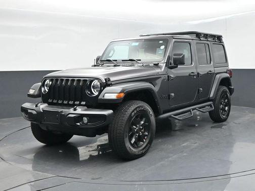Granite Crystal Metallic Clearcoat 2023 Jeep Wrangler Willys