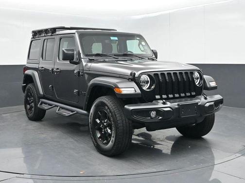 Granite Crystal Metallic Clearcoat 2023 Jeep Wrangler Willys