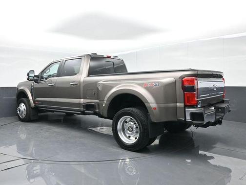 2023 Ford F-450 King Ranch