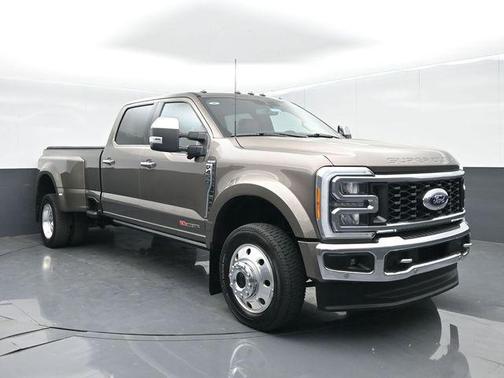 2023 Ford F-450 King Ranch