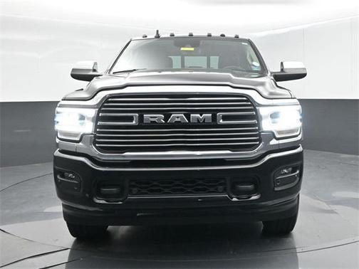 2022 RAM 2500 Laramie Crew Cab 4x4 6'4' Box