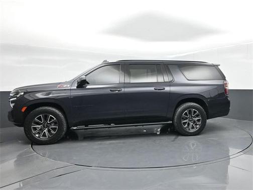 2022 Chevrolet Suburban 4WD Z71