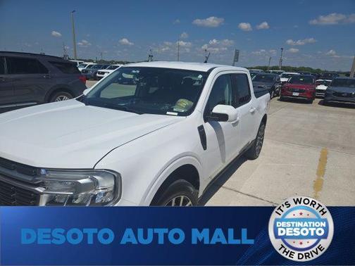 Oxford White 2023 Ford Maverick Lariat