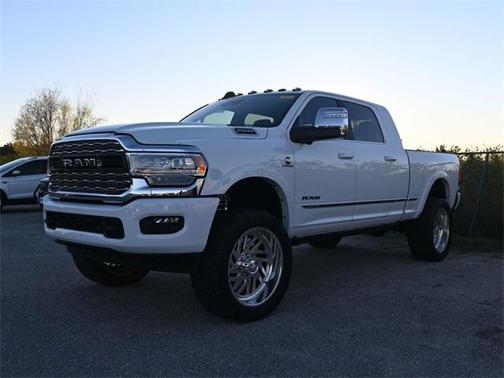 2024 RAM 2500 Limited Mega Cab 4x4 6'4' Box