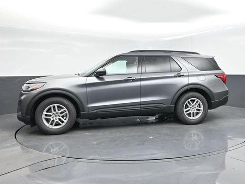 Carbonized Gray Metallic 2026 Ford Explorer Active