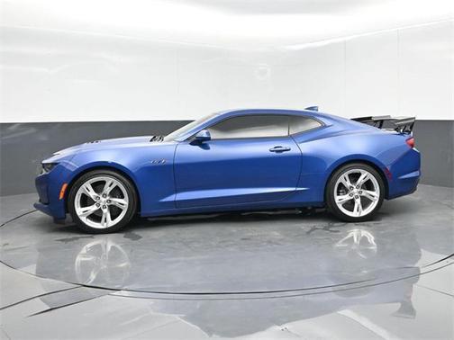 2022 Chevrolet Camaro RWD Coupe LT1