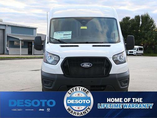 Oxford White 2026 Ford Transit-250 Base